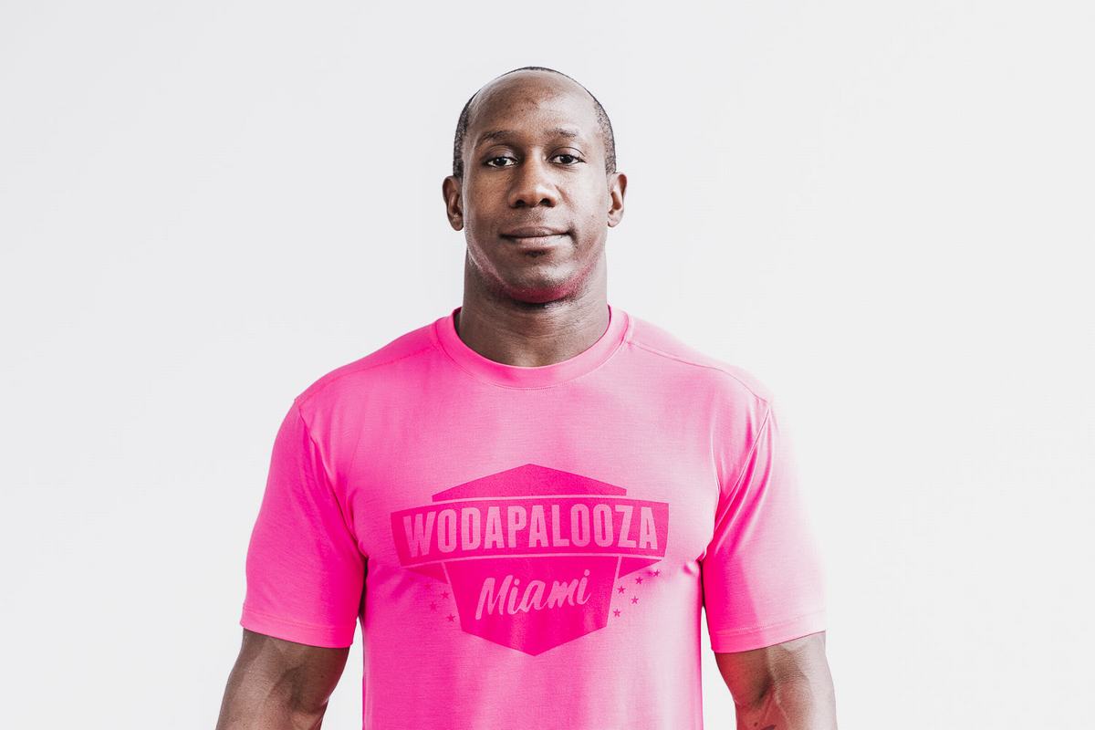 Nobull Wodapalooza Men\'s T Shirts Pink | Australia (OD6840)